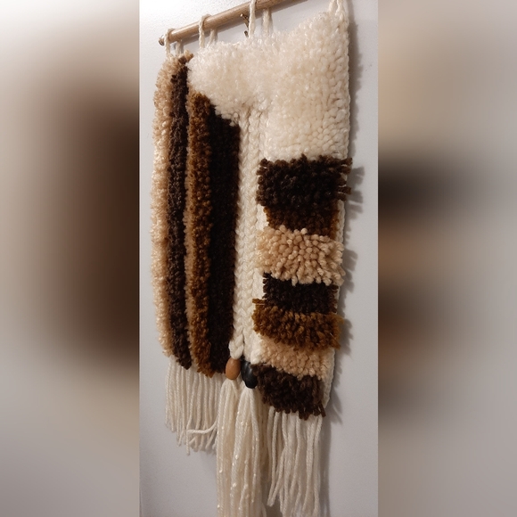 Vintage 1970s Latch Hook Rug Wall Hanging Yarn Art Boho Hippie 14" x 38"  Recent - Picture 5 of 6